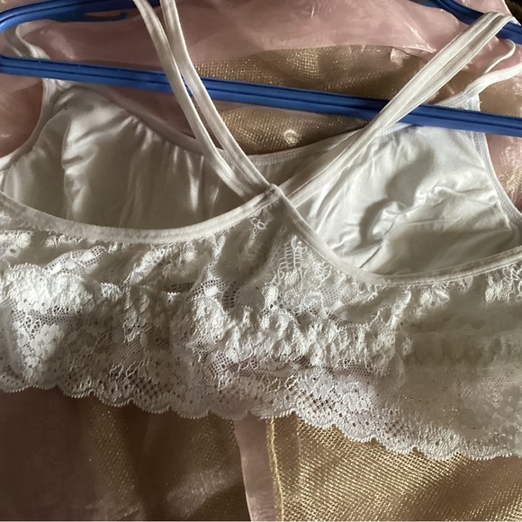 Costume , long half skirt , and matching bra . - Picture 2 of 5